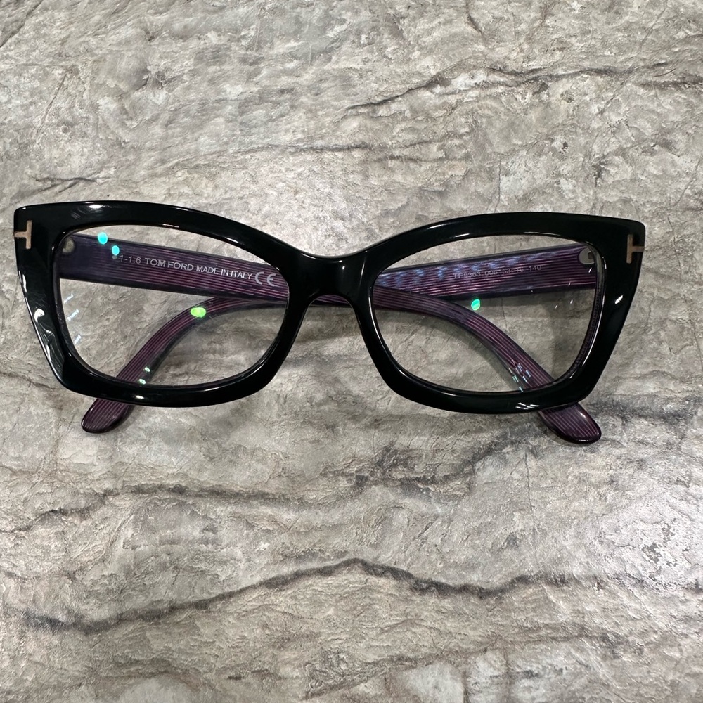Beautiful glasses Tom ford
